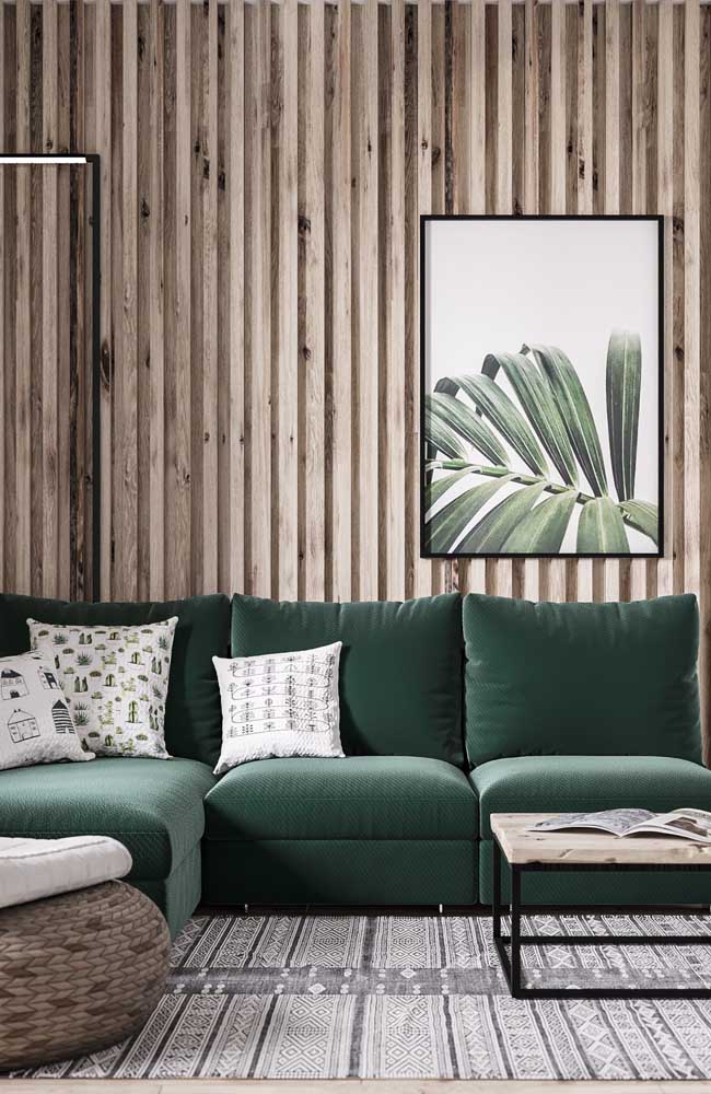 Décoration de mur avec du papier peint