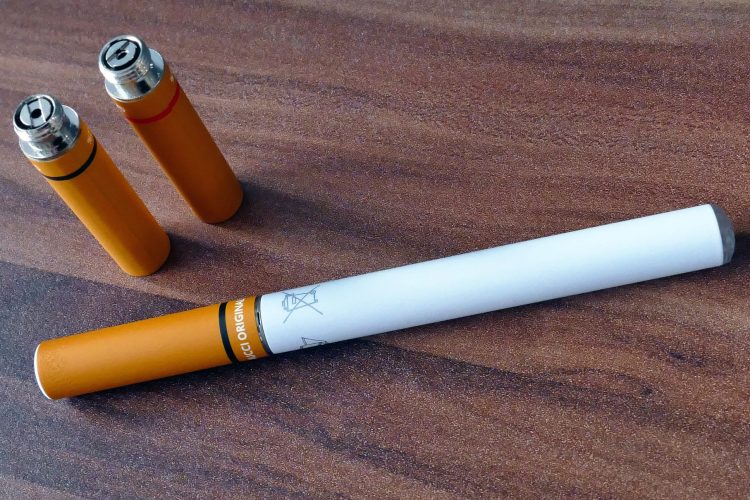 Quelle cigarette électronique pour arrêter de fumer ?